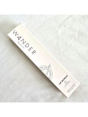 NEW! WANDER BEAUTY Lip Retreat Oil in Oasis Glow 10 ml